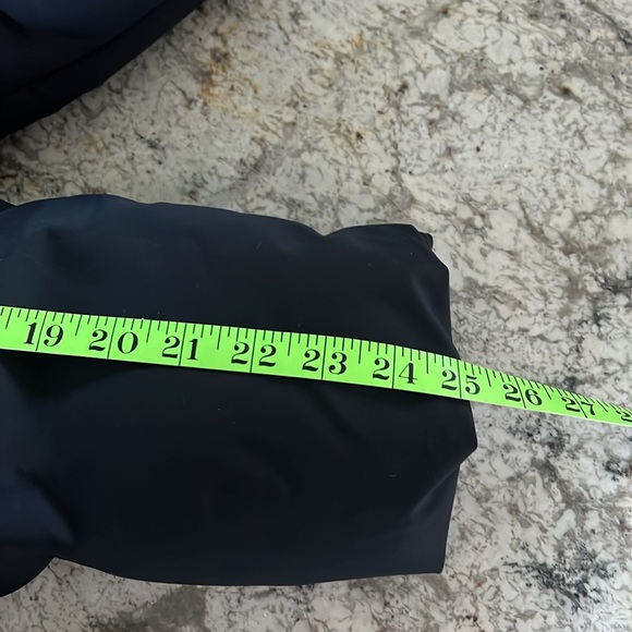 Uniqlo Seamless Down Jacket - Dark Blue- black - Picture 14 of 14